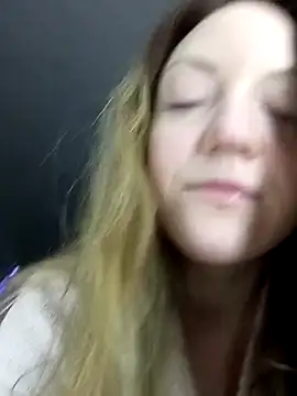 KattyLuuu webcam