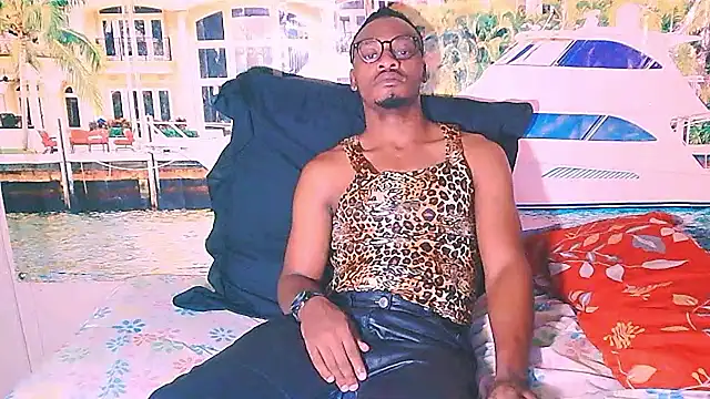 EbonyTiger69 webcam