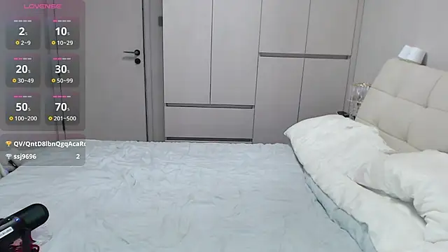 美女sunny-9696在线直播