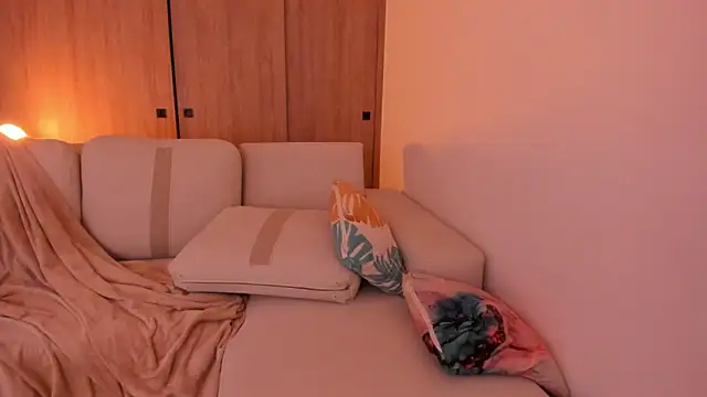 valerie7moon webcam