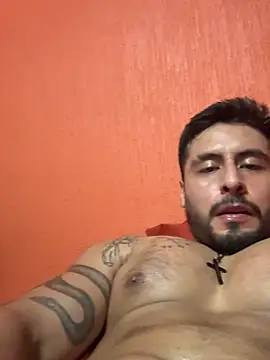 fernando897654's live cam