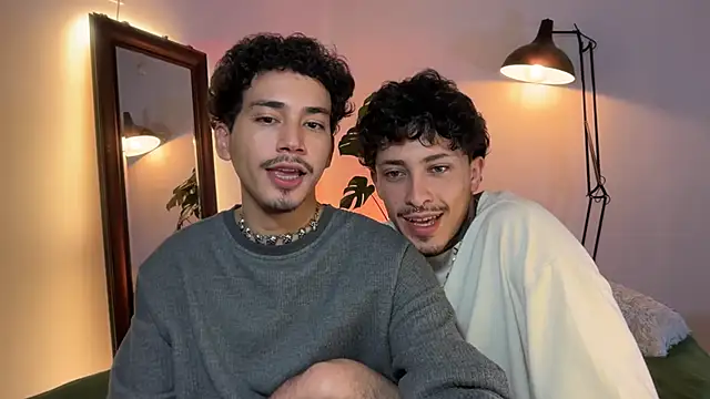 Noah_and_Steven webcam
