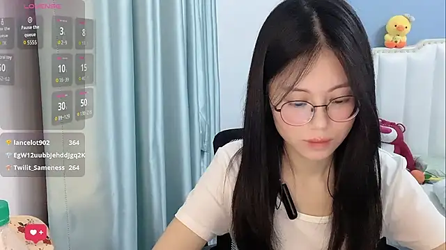 美女Luna-666在线直播