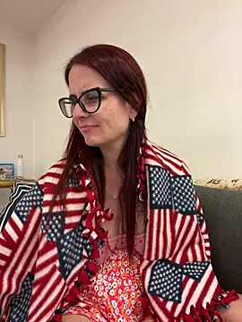 natakitten (F milf) - Stretch pussy w 4 fingers in public,LT🎁