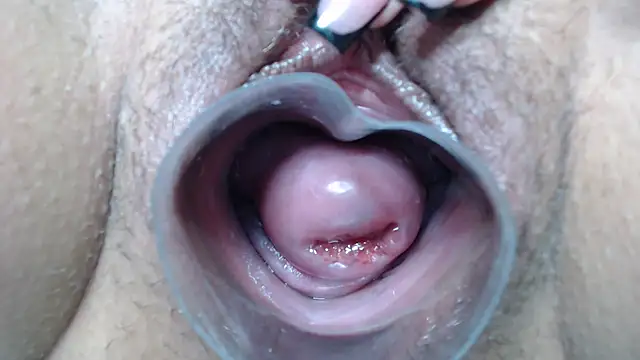 princess_pussy01 (F young) - stick inside Cervix
