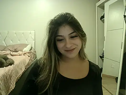 becca_b (Ask my age) - gozar