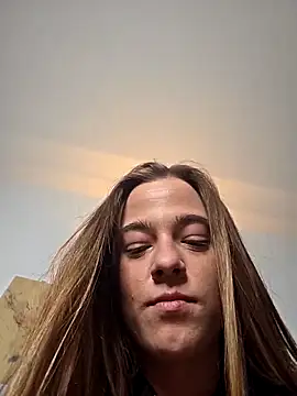 Luna_Lynn webcam