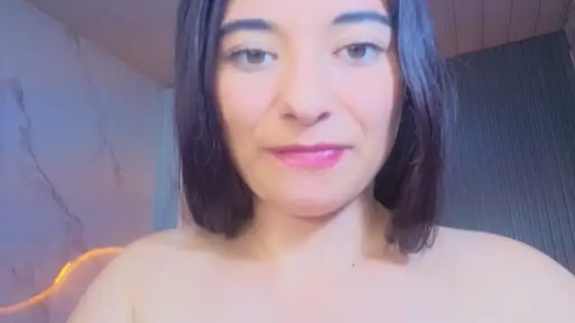 Erika_Suarez_b