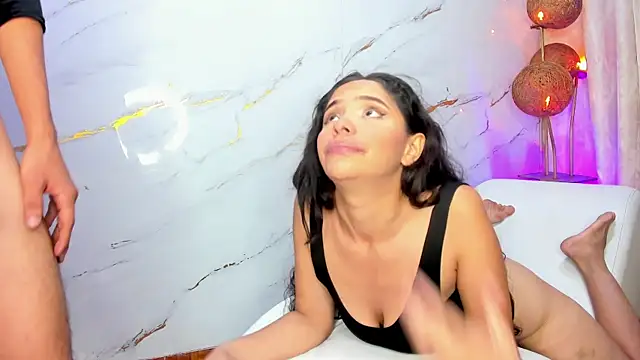 AmazingOrgasm webcam