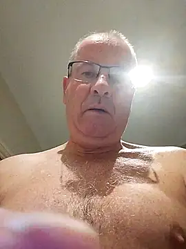 stiffandlubed@xh webcam
