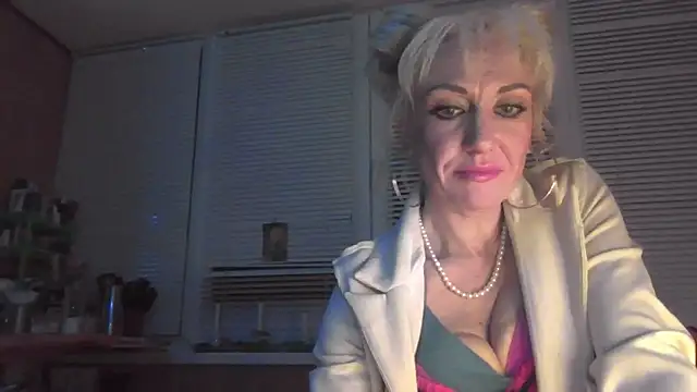 LilaniLoverx webcam