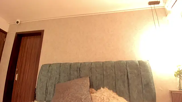 Aleera_Walton webcam