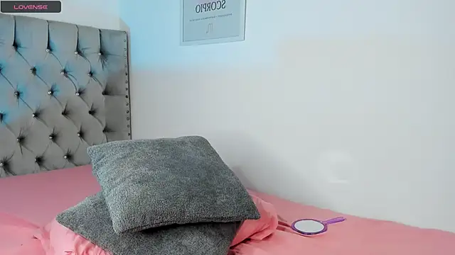 eva_cutee_ webcam