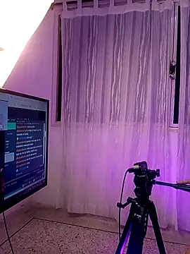 DianaSheren webcam