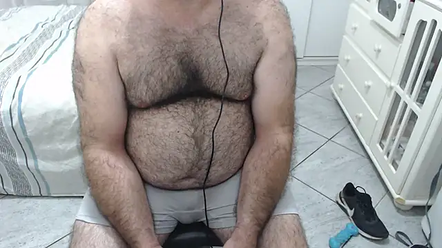 mysterbearmg (Ask my age) - CUM IN GOAL - Add Inst - Mysterbearmg