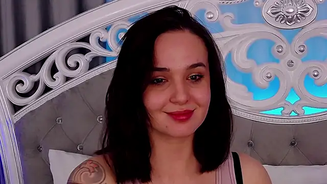 MeIisaLove webcam