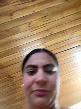 scarlet_tommy webcam