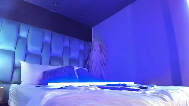 AmmyJones_ webcam