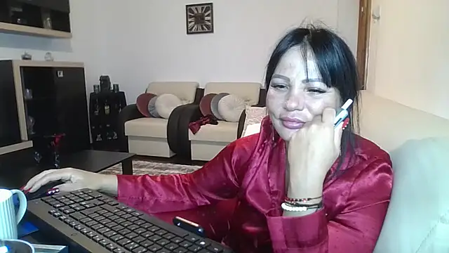 Ella_sweety00 webcam