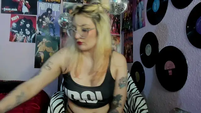 Avril_Maria webcam
