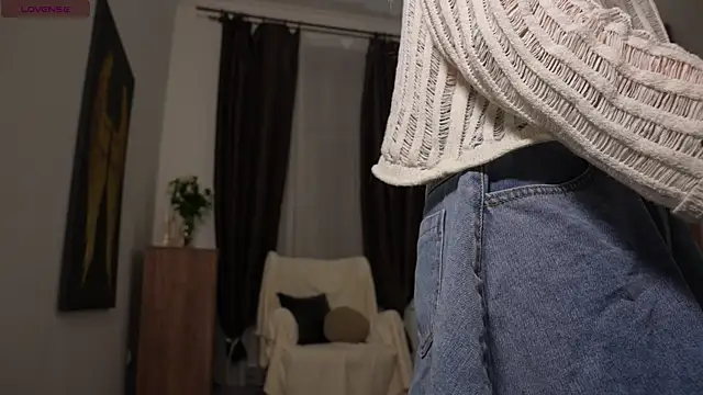 KristalCrowner webcam