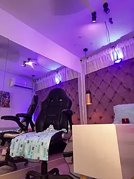 Auri__ webcam