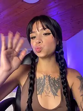Shalom_pink18 webcam
