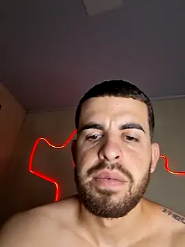 Cubanotatuado webcam