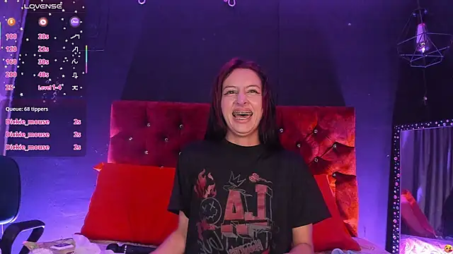 AshlyFox99 webcam