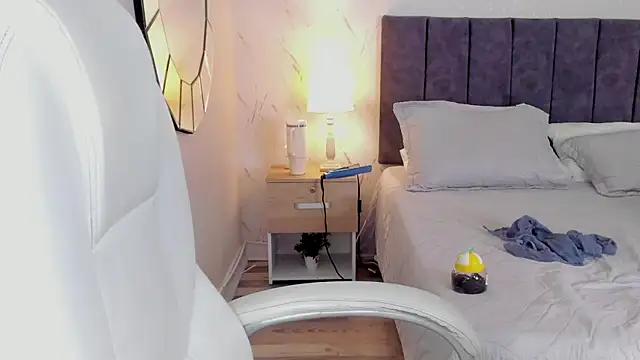 ARIANNA_KYLEE webcam