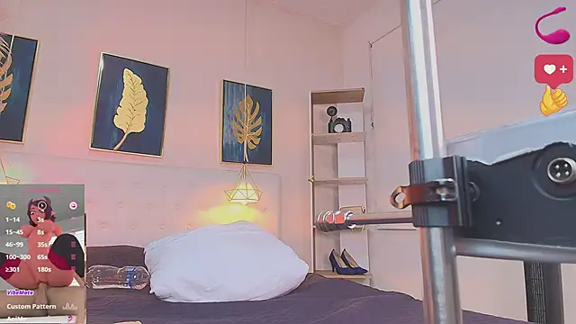 valerie_lya webcam