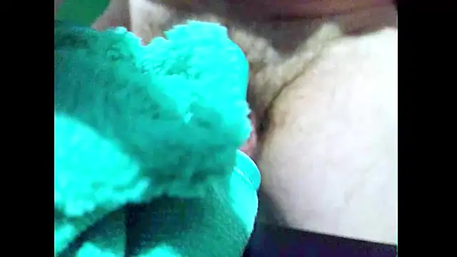 hairyuncut00 webcam