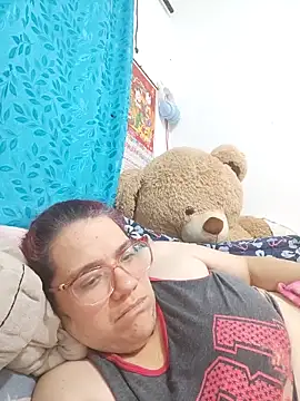 karlythoth@xh webcam