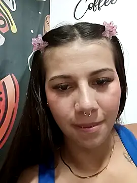 Webcam Model (CharlotteSex_)  is live.Free join now!