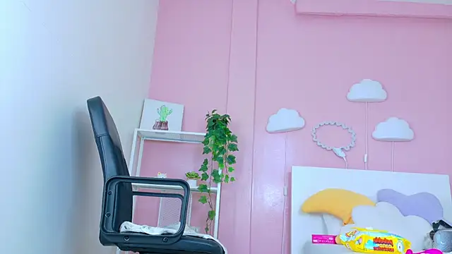 SeleneGibson__ webcam