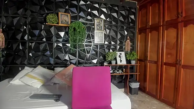 elliot_colton webcam