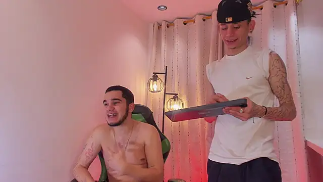 Live sex cam di TheBatMansion
