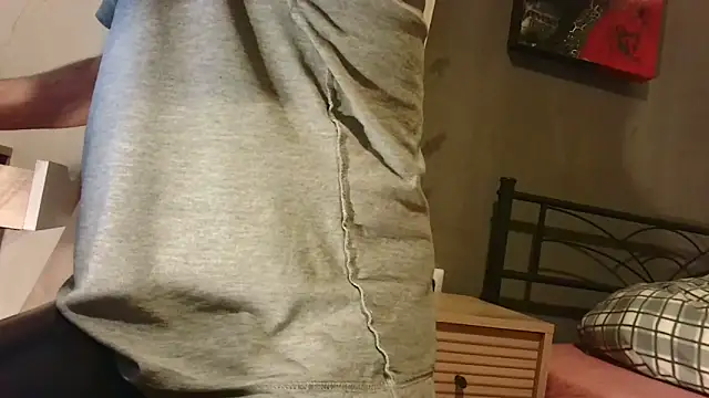 T0Yforeskin webcam