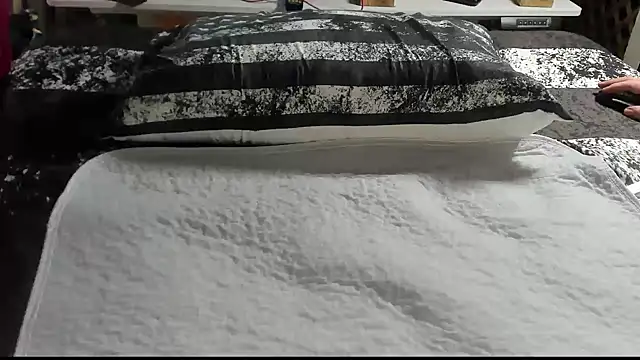 KurvyKandie webcam