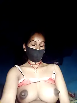 Nandani-758 webcam