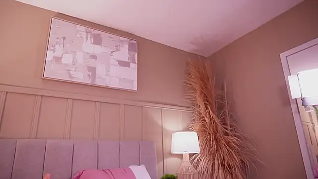 curvyliciousss - Curvyliciousss's free webcam - UK Sex Cams