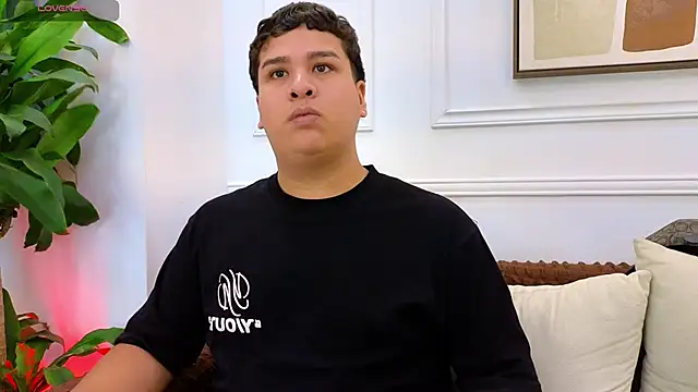 Naim_Bennetsex webcam