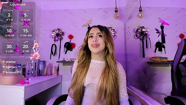 Natasha-Adams webcam