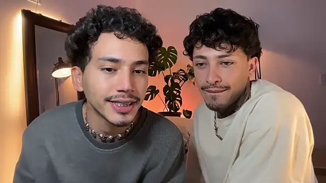 Noah_and_Steven webcam