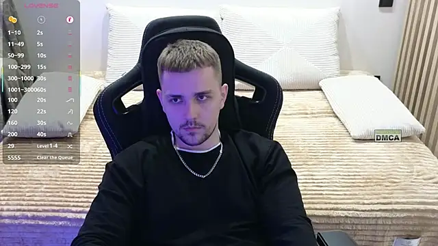 Larstar01 live sex cam