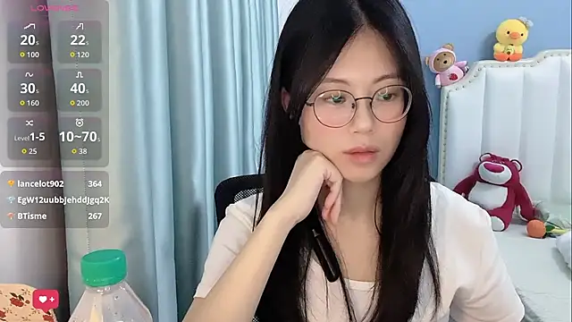 Luna-666 webcam