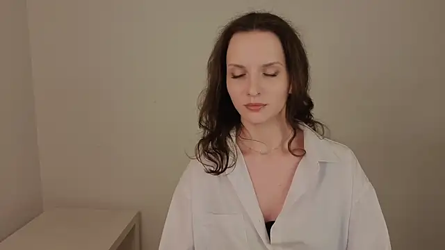 Ariadna_Shy webcam