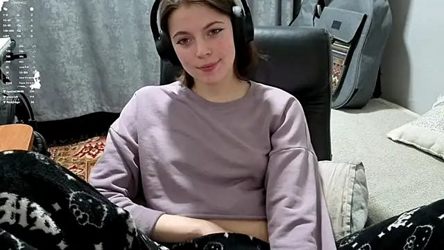 CutieAnny webcam