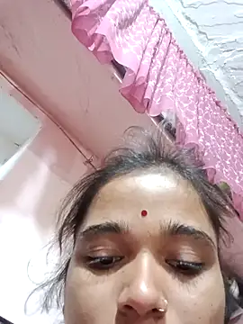 Deepjakolirr webcam