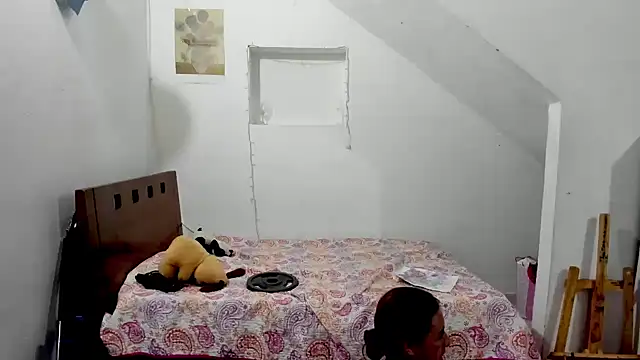 megan_doll2123 webcam